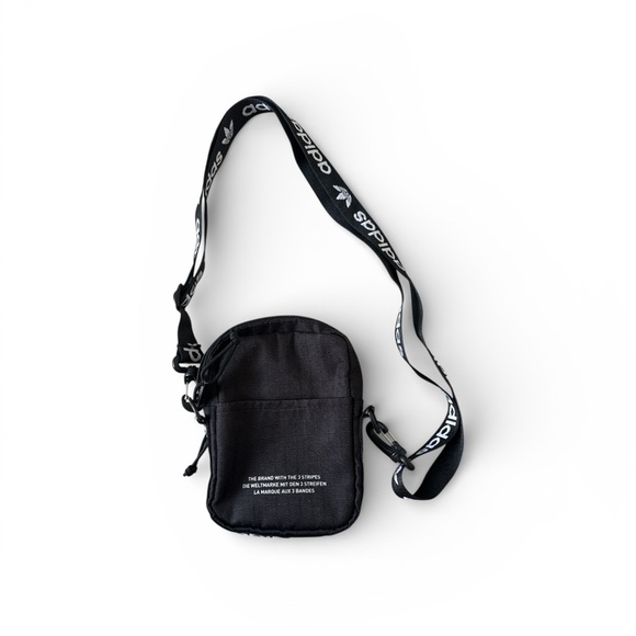 Adidas Black Belt Bag with Logo Strap - Picture 3 of 3